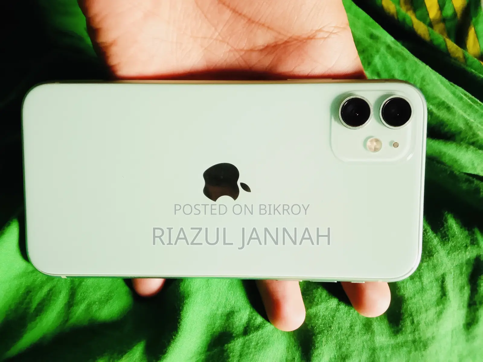 Apple iPhone 11 128 GB Green