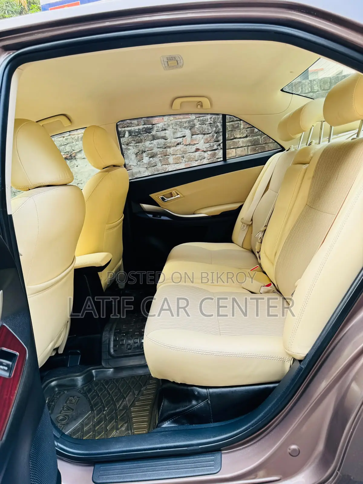 Toyota Premio 2017 Gray