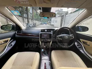 Toyota Premio 2017 Gray
