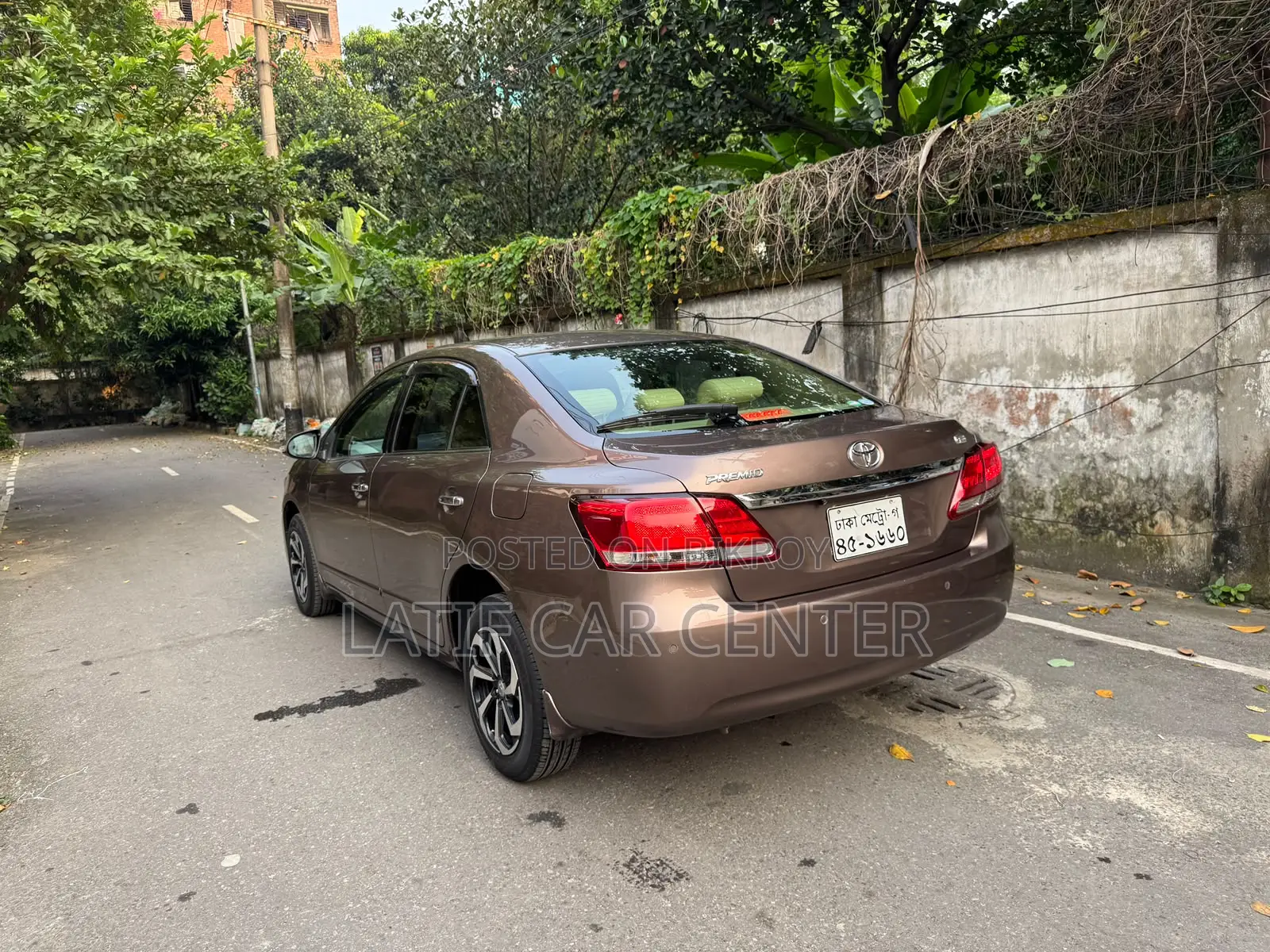 Toyota Premio 2017 Gray
