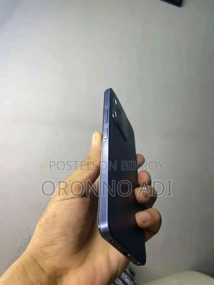 Vivo Y22s 128 GB Blue