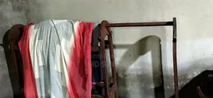 কাঠের জিনিস বিক্রি করা হবে