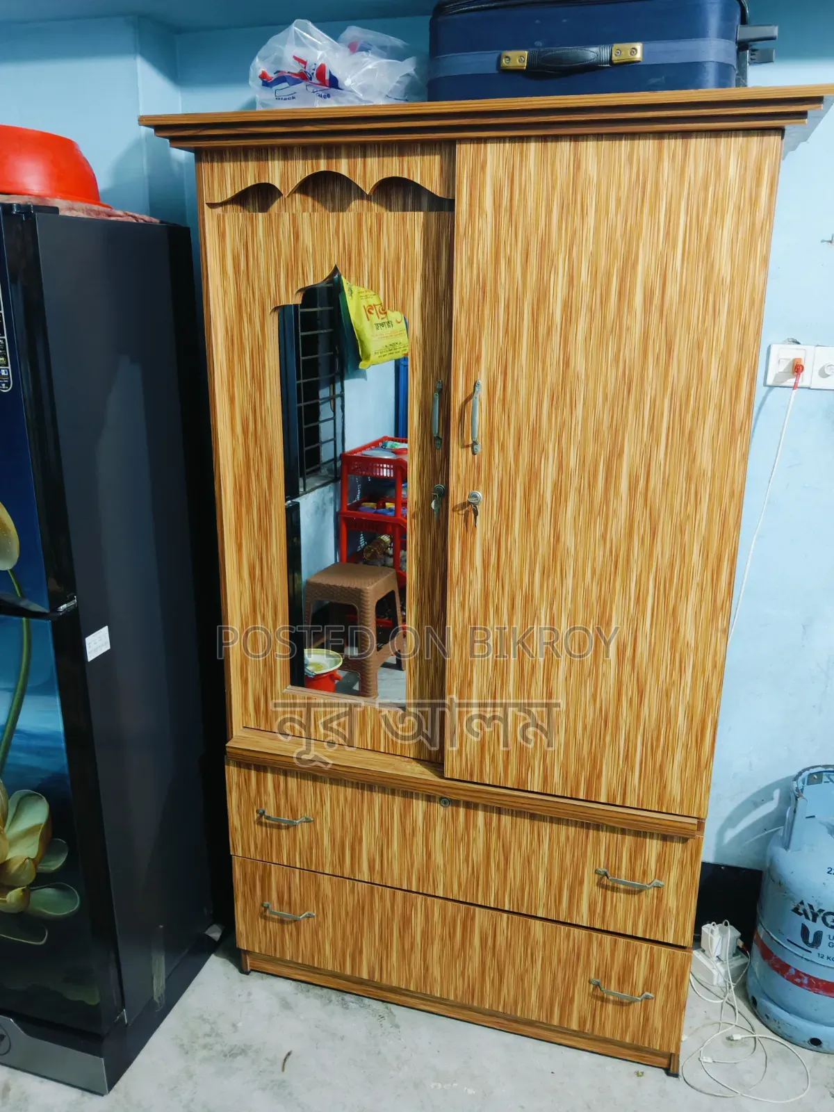 বিক্রি হবে