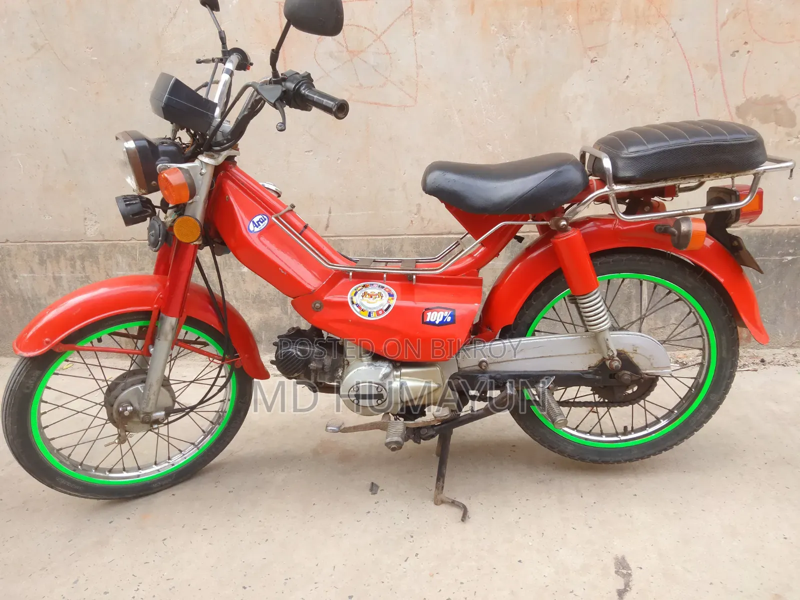 Honda CB 2010 Red