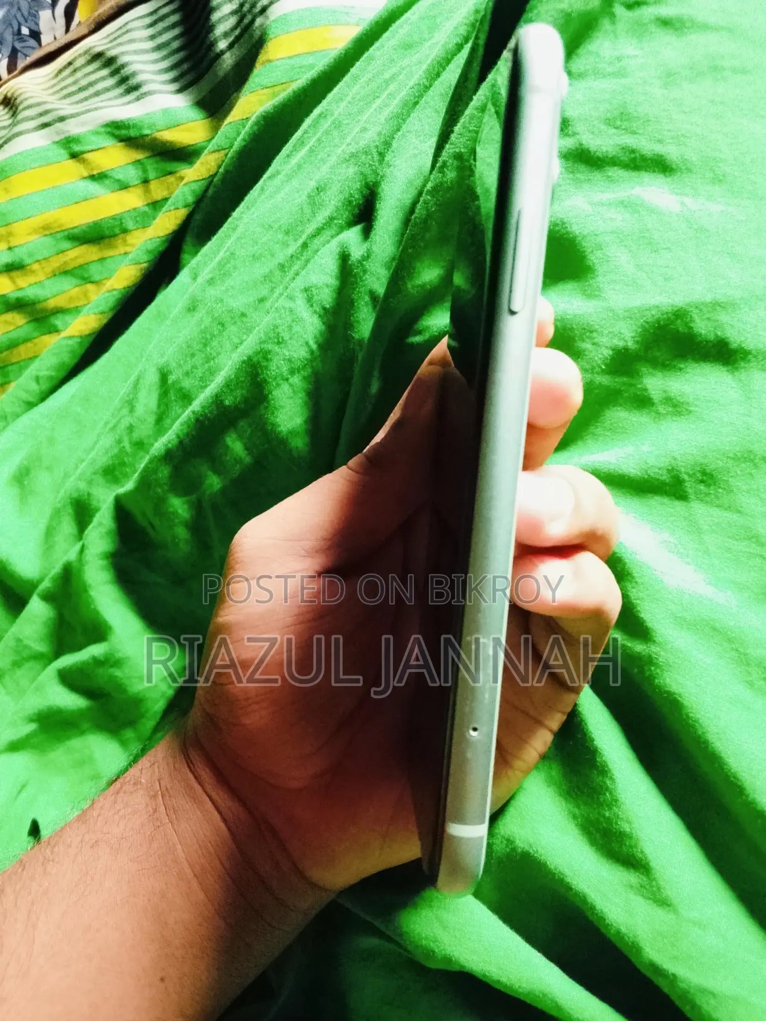 Apple iPhone 11 128 GB Green