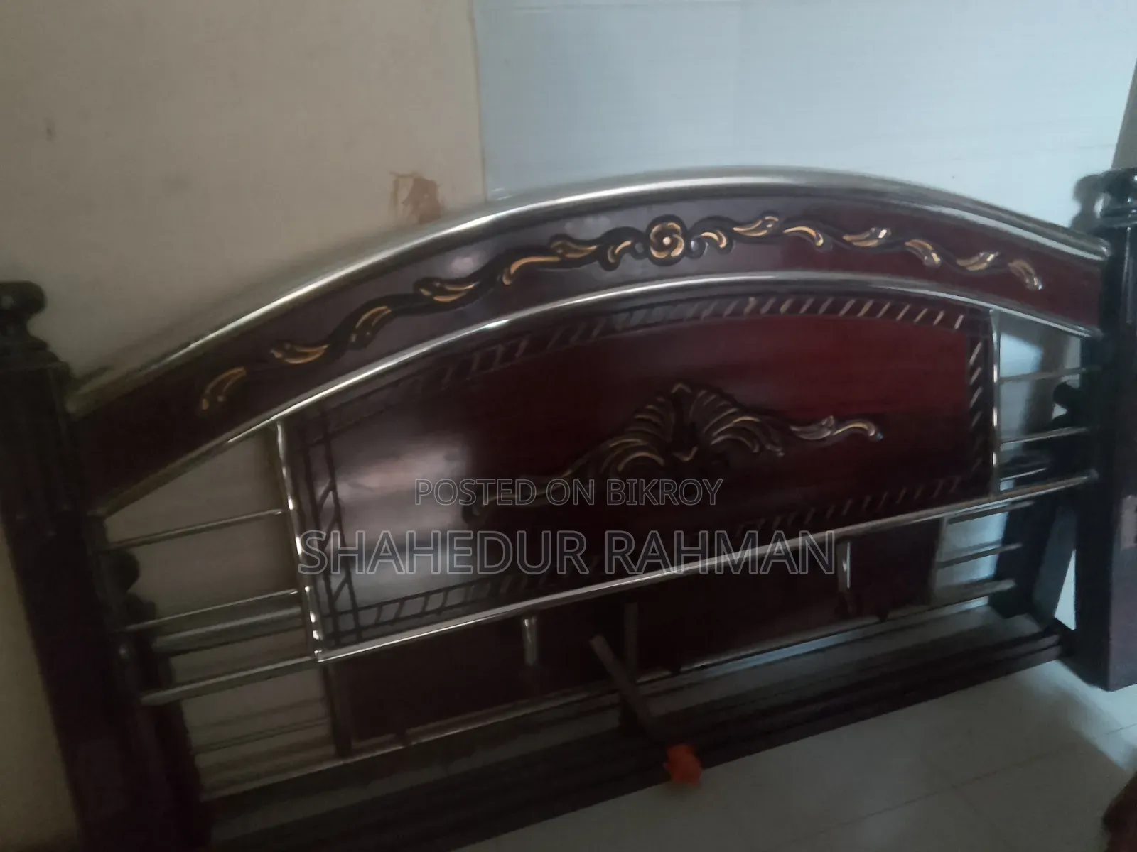 SS Bed.