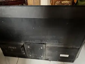 সনি মডেল নম্বর কেএলভি- ৩২আর৩০৬বি ডিসপ্লে নষ্ট