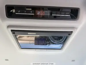 টয়োটা নোয়া ২০২২ পার্ল