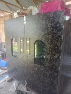 ইনকিউবেটর মেশিন