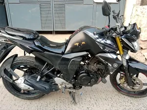 Yamaha FZS V2 2017 Black