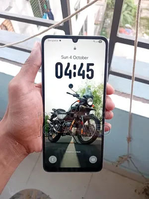 Samsung Galaxy A06 64 GB White