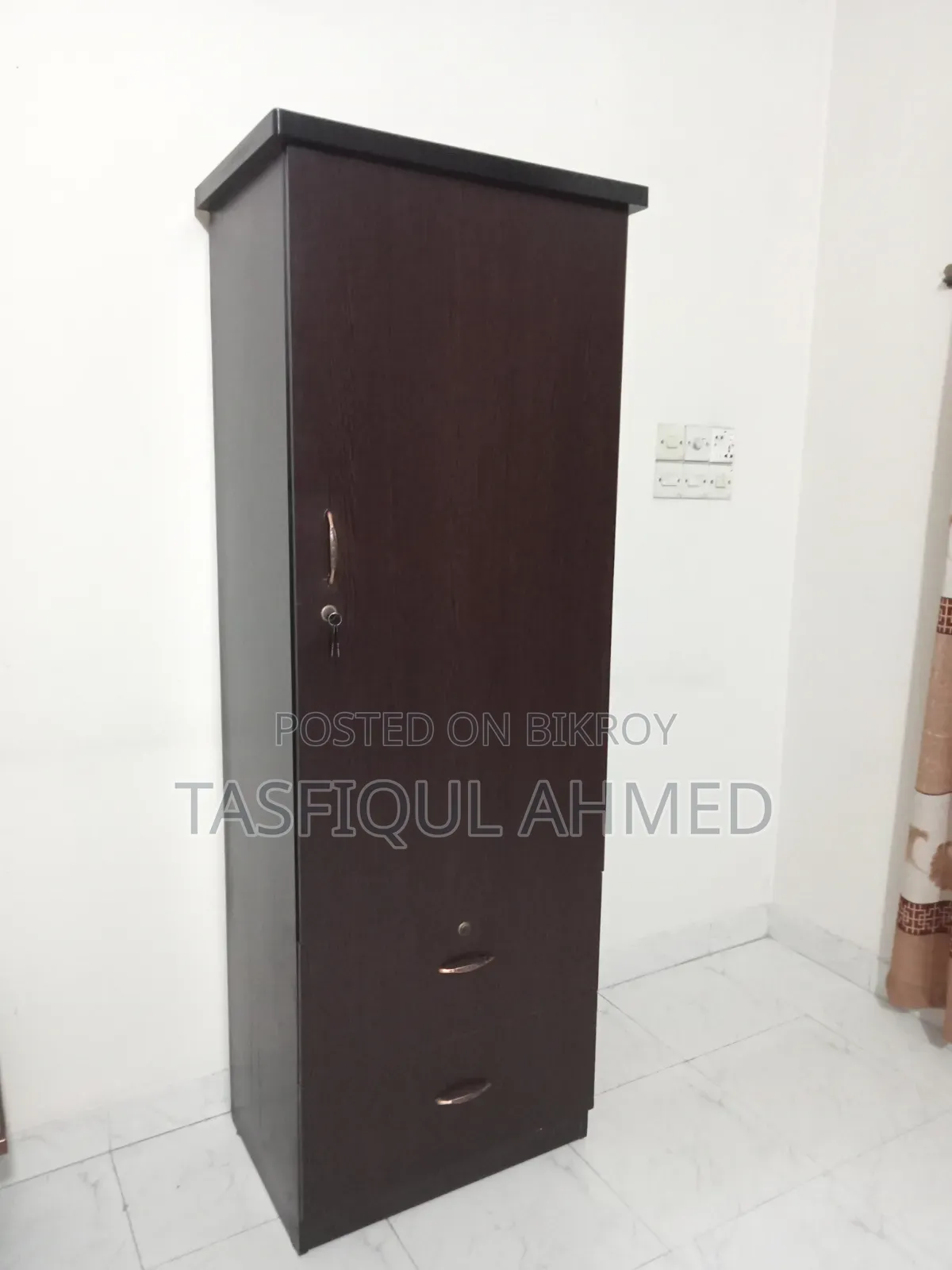 প্রিমিয়াম কোয়ালিটি স্টোরেজ আলমারি