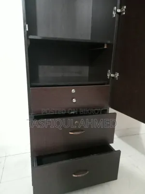 প্রিমিয়াম কোয়ালিটি স্টোরেজ আলমারি
