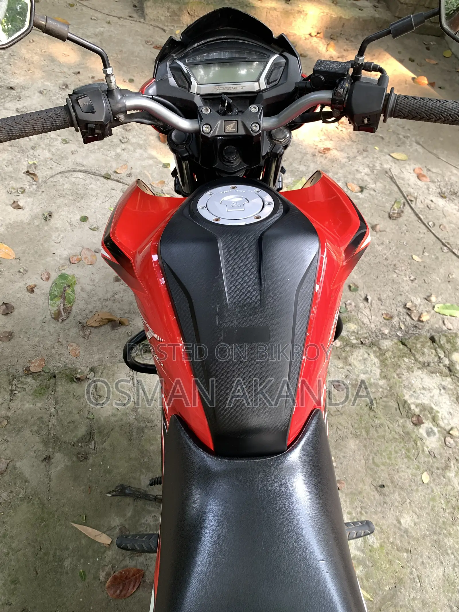 Honda CB 2021 Red