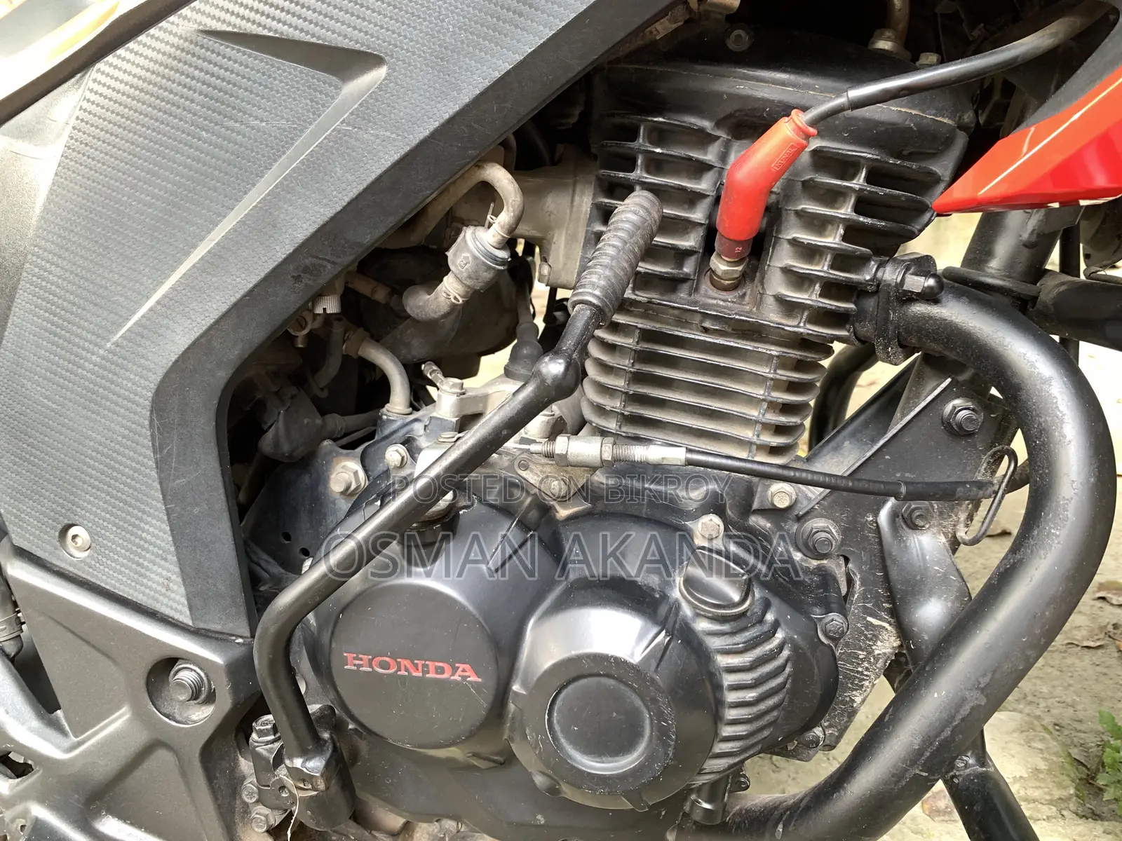 Honda CB 2021 Red