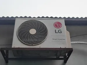 LG Smart Inverter 1.5 Ton Air Condition