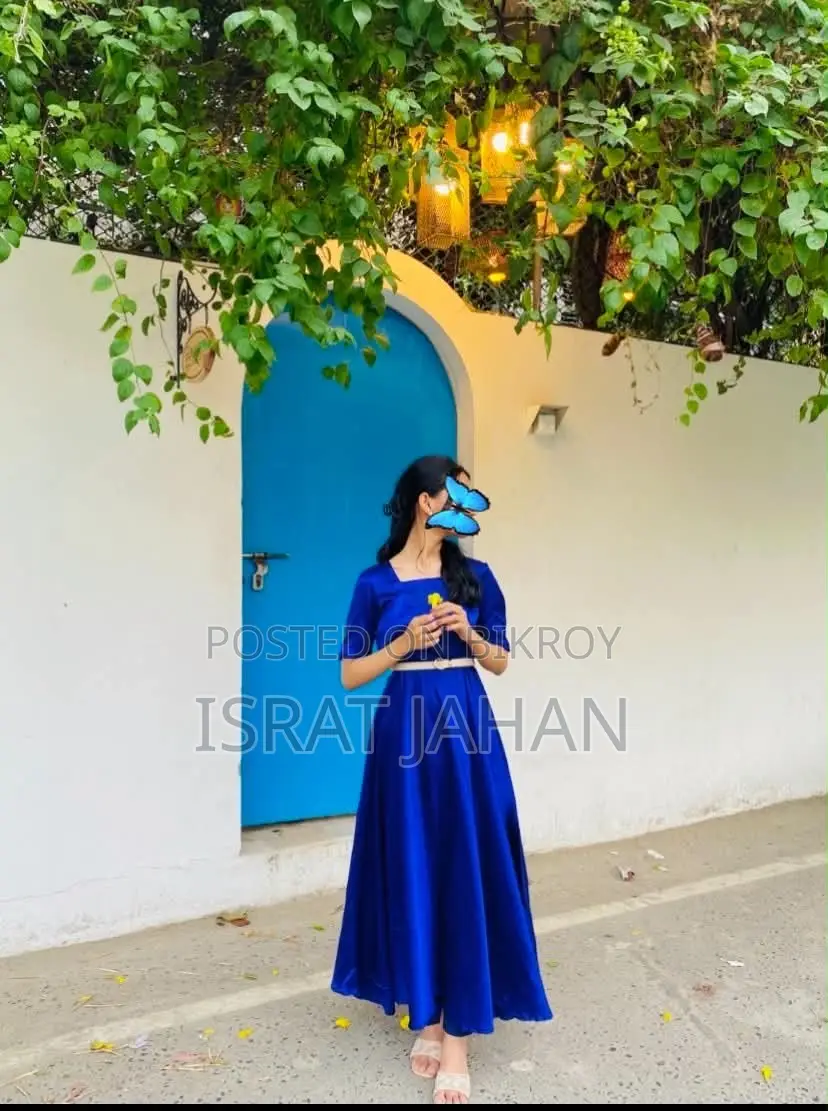 বিক্রির জন্য সুন্দর রয়্যাল ব্লু লং ড্রেস