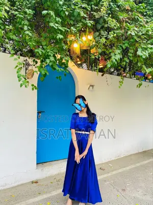 বিক্রির জন্য সুন্দর রয়্যাল ব্লু লং ড্রেস
