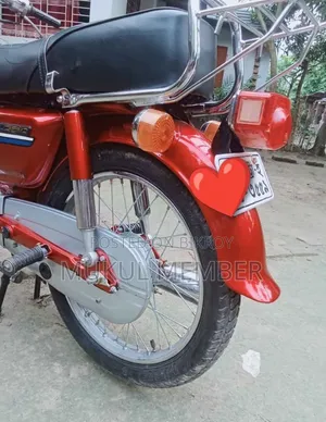 হোন্ডা ২০০০ রেড