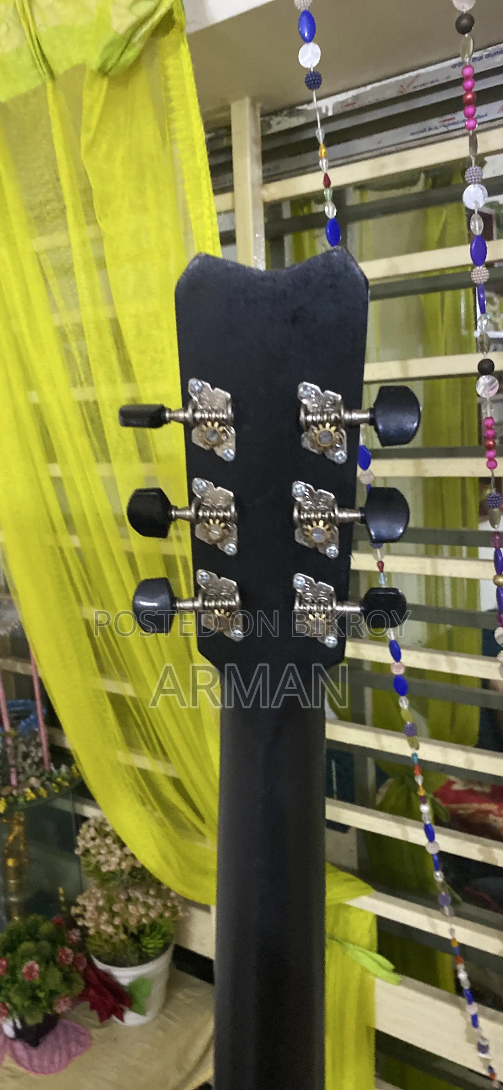 অ্যাকোস্টিক গিটার