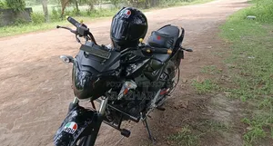 সুজুকি জিএসএক্স-আর১৫০ ২০২৪ ব্ল্যাক