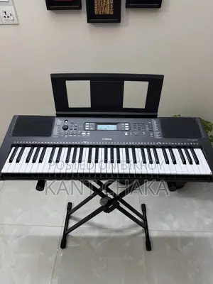 Yamaha PSR-E373 Keyboard