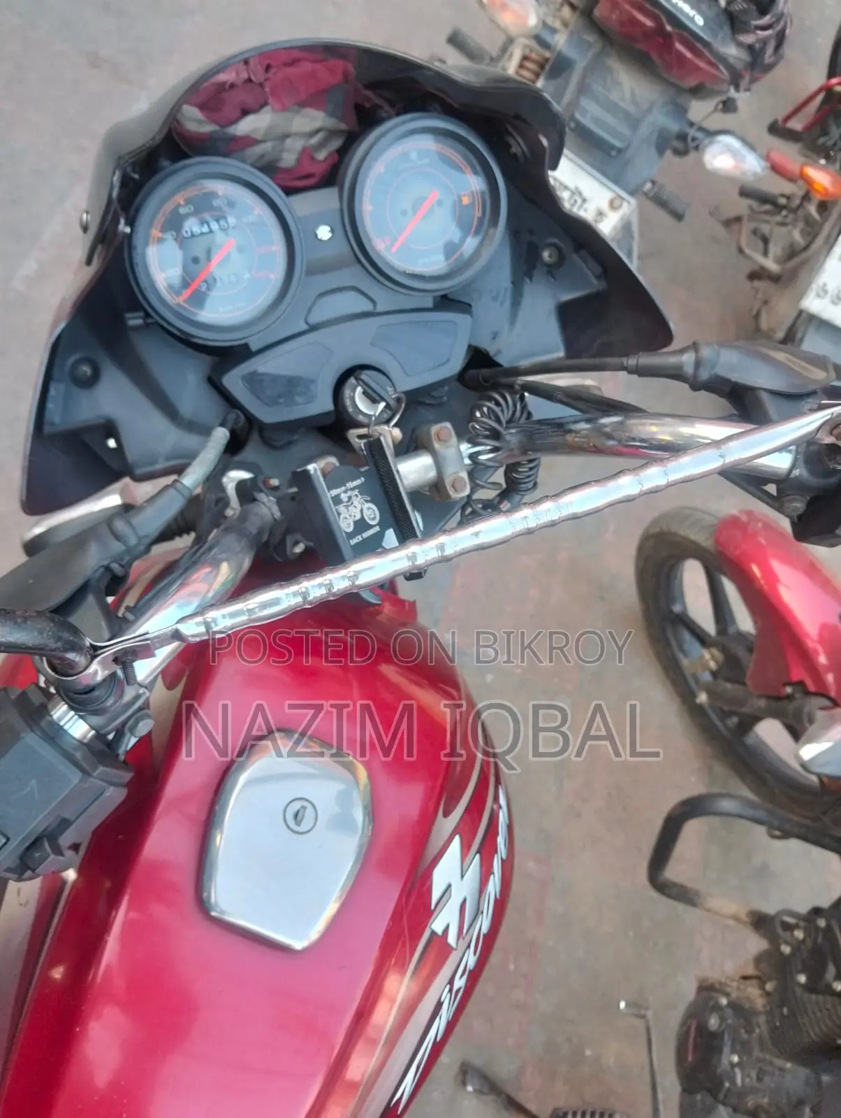 Bajaj Discover 100 2017 Red