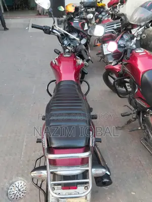 Bajaj Discover 100 2017 Red