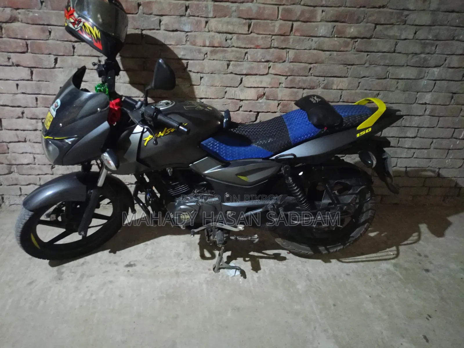 Bajaj Pulsar 150 2020 Gray