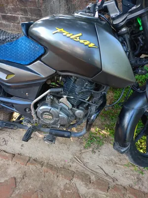 Bajaj Pulsar 150 2020 Gray
