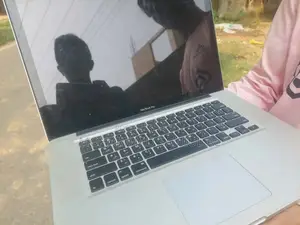ল্যাপটপ Apple MacBook Pro 2017 36GB Intel Core i7 HDD+SSD 128GB