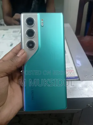 Tecno Camon 40 Pro 4G 256 GB Blue