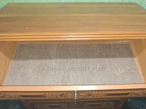 চমৎকার একটি ওয়ারড্রব