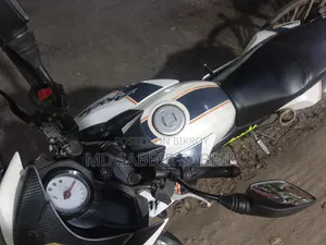 TVS Apache RTR 160 2V 2016 White
