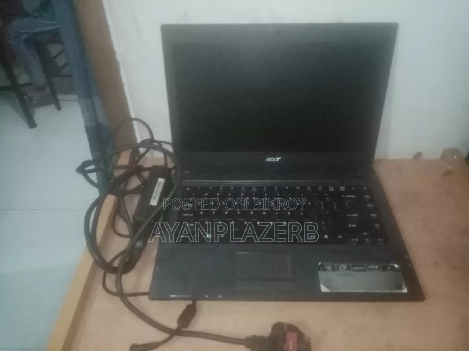 ল্যাপটপ Acer TravelMate 4740 4GB Intel Core i3 HDD+SSD 250GB
