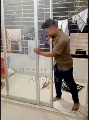 Thai Glass Window Servicing