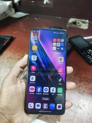 ওয়ানপ্লাস ৯আরটি ৫জি ২৫৬ জিবি কালো