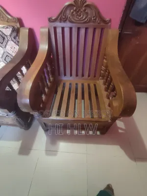 ফার্নিচার অ্যান্ড টুলস