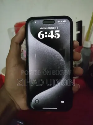 New Apple iPhone 15 Pro Max 256 GB Silver