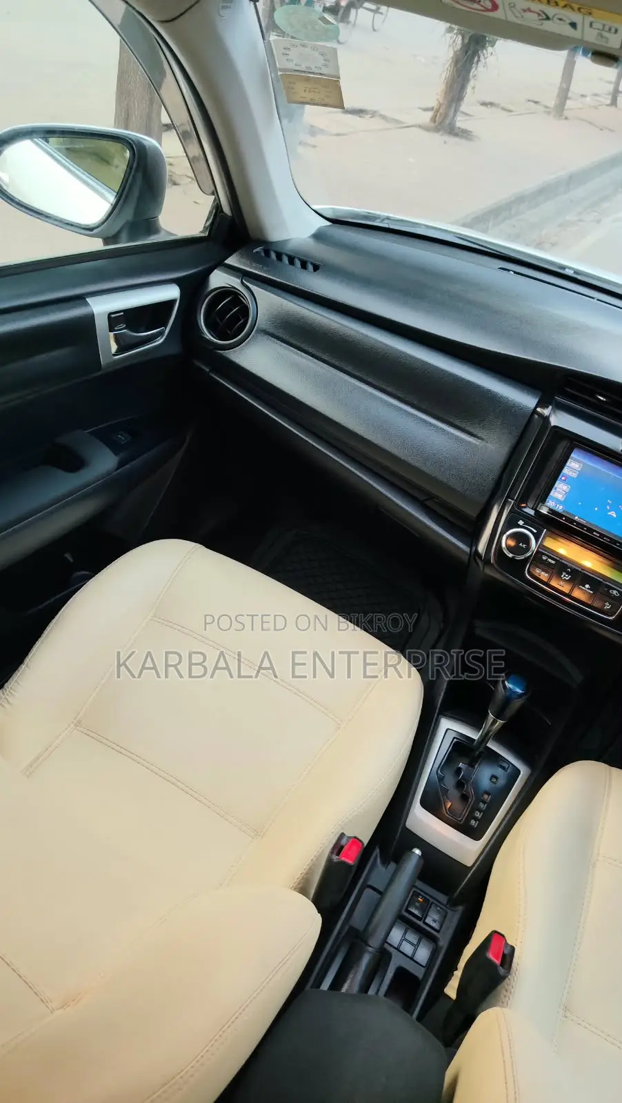 Toyota Axio 1.5 Hybrid Two-Wheel Drive 2013 White