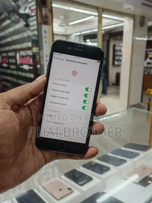 Apple iPhone 8 64 GB Black