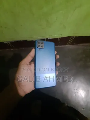 Samsung Galaxy A12 32 GB Green