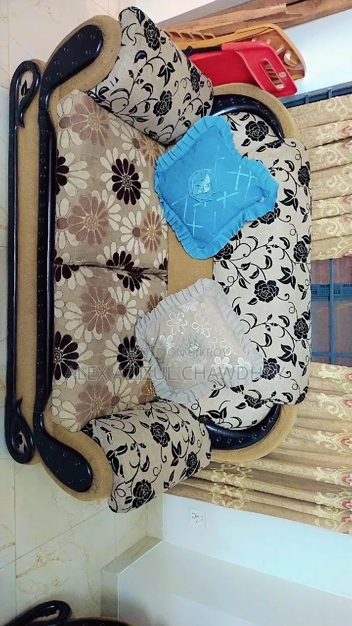 বাসার ফার্নিচার
