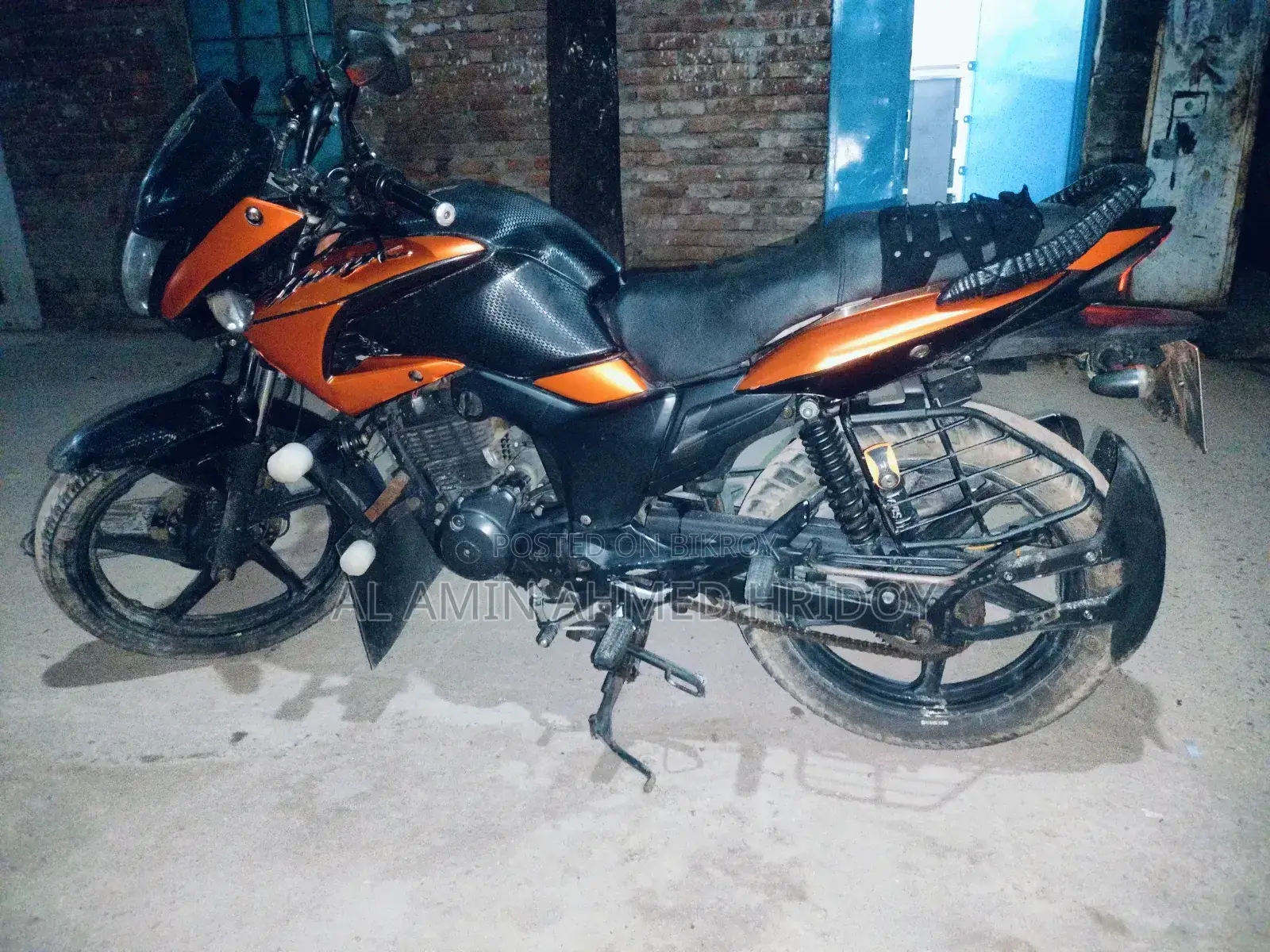 হিরো হাঙ্ক ২০১৮ অরেঞ্জ