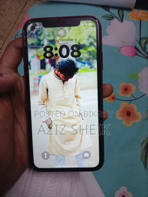 Apple iPhone XR 64 GB Red
