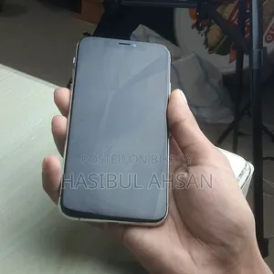 অ্যাপল আইফোন এক্সএস ২৫৬ জিবি হোয়াইট