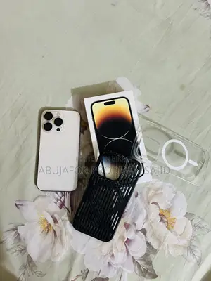 Apple iPhone 14 Pro 128 GB Gold