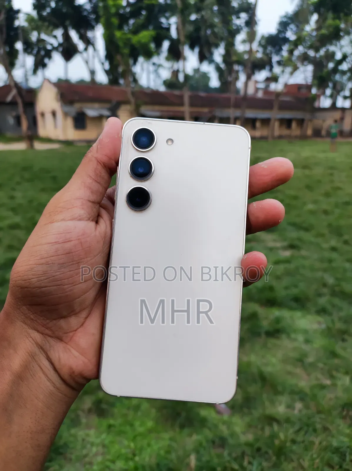 স্যামসাং গ্যালাক্সি এস২৩ ২৫৬ জিবি হোয়াইট