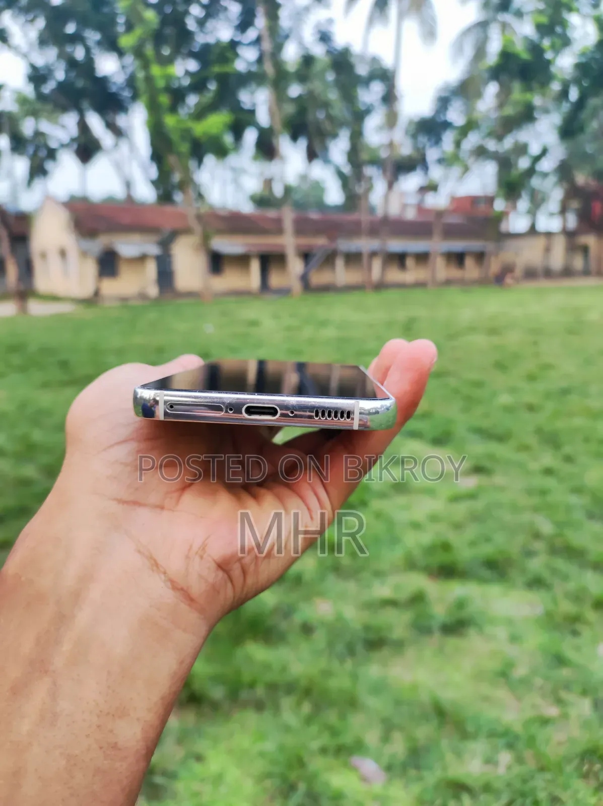 স্যামসাং গ্যালাক্সি এস২৩ ২৫৬ জিবি হোয়াইট