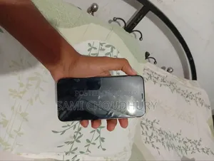অ্যাপল আইফোন এক্সএস ৬৪ জিবি হোয়াইট